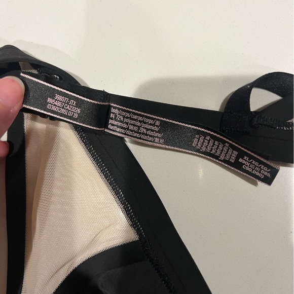 Victorias Secret Black Bralette- XL - Picture 5 of 5